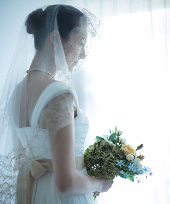 Sシフォンのカシュクールビスチエドレス