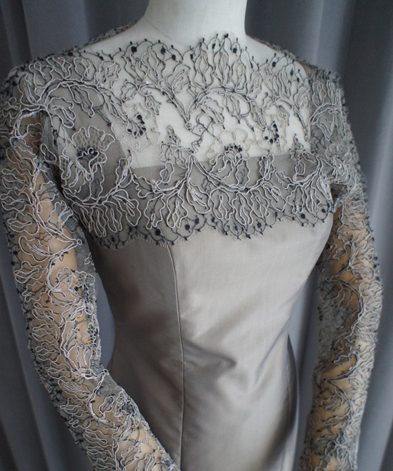 レースのボレロ付ワンピースドレス