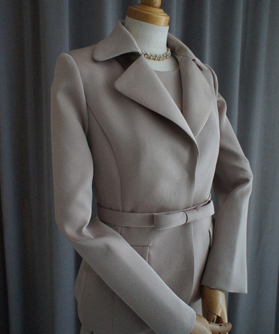 同素材テーラードジャケット