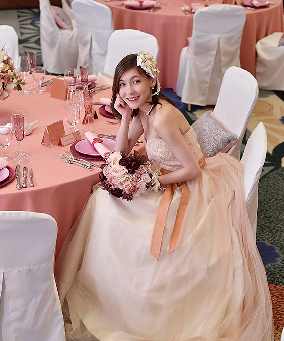 コーラルピンクドレス