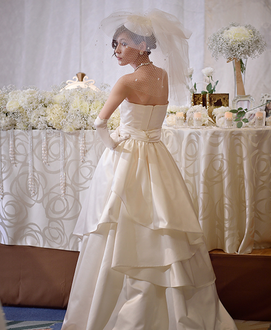 ビスチェ＆スパイラルドレス