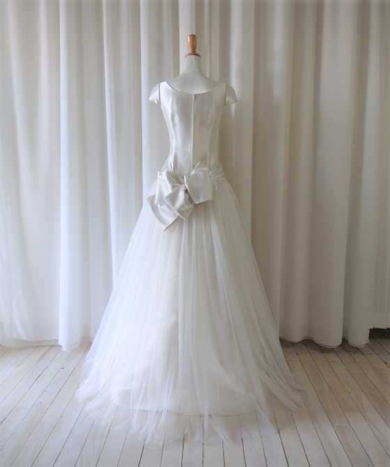 Iラインキャプスリーブストレートドレス